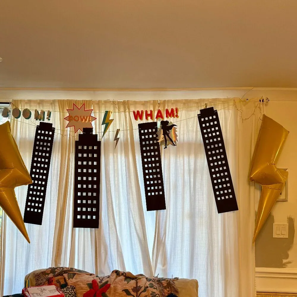 Meri Meri Superhero Garlands Sets (Two Sets) - Picture 5 of 6